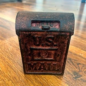 Antique cast iron us mail penny bank